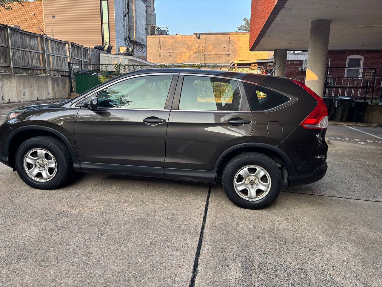 Used 2013 Honda CR-V LX image 8