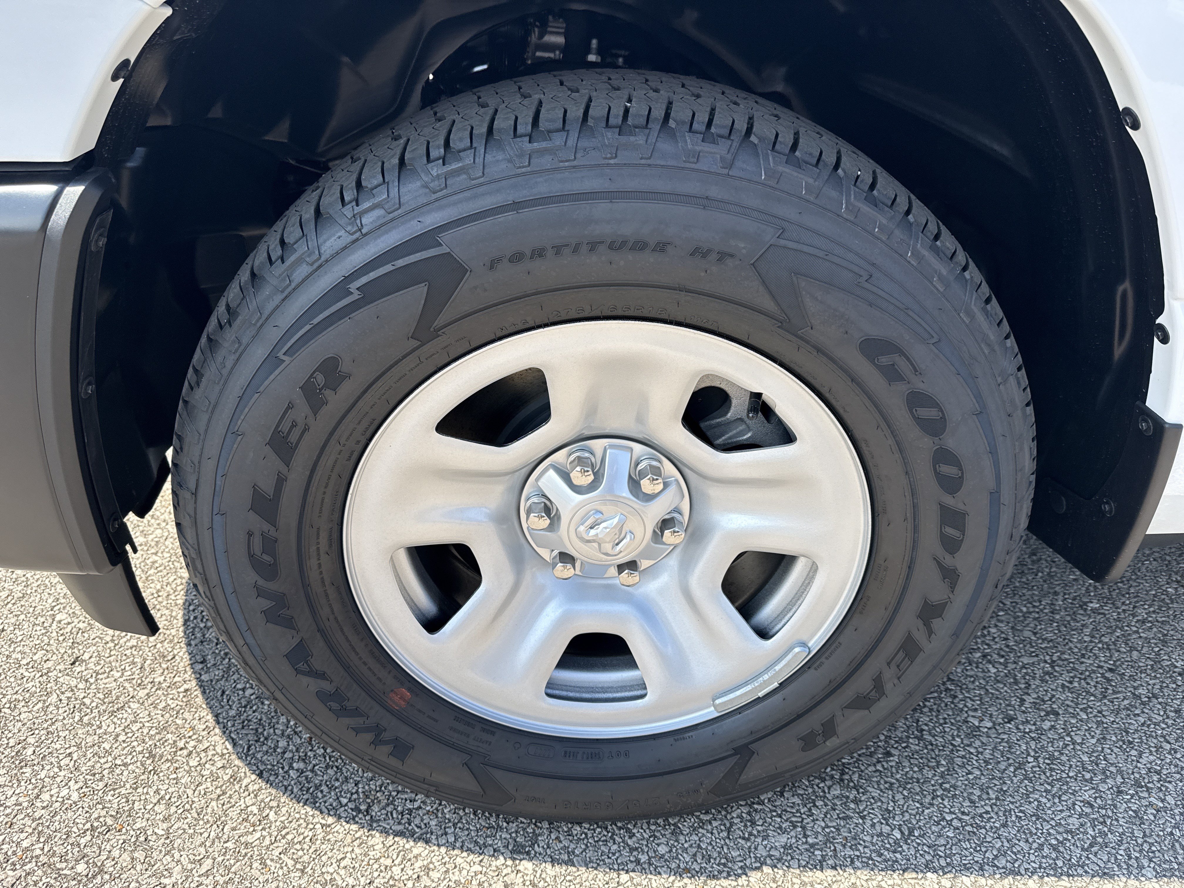 New 2026 RAM 1500 Tradesman AWD/4WD image 11