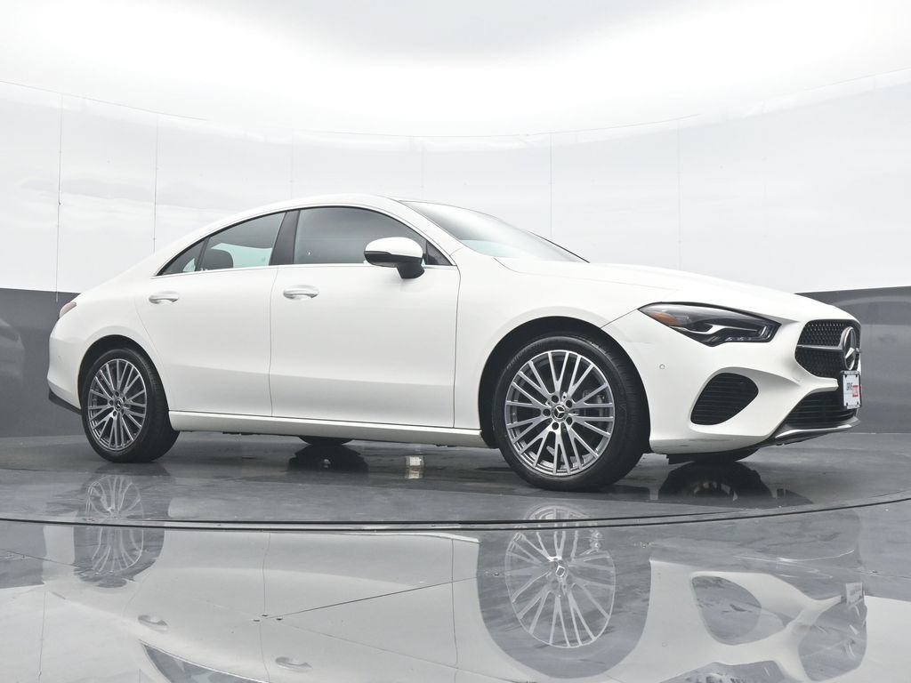 Used 2025 Mercedes-Benz CLA 250 4MATIC image 37