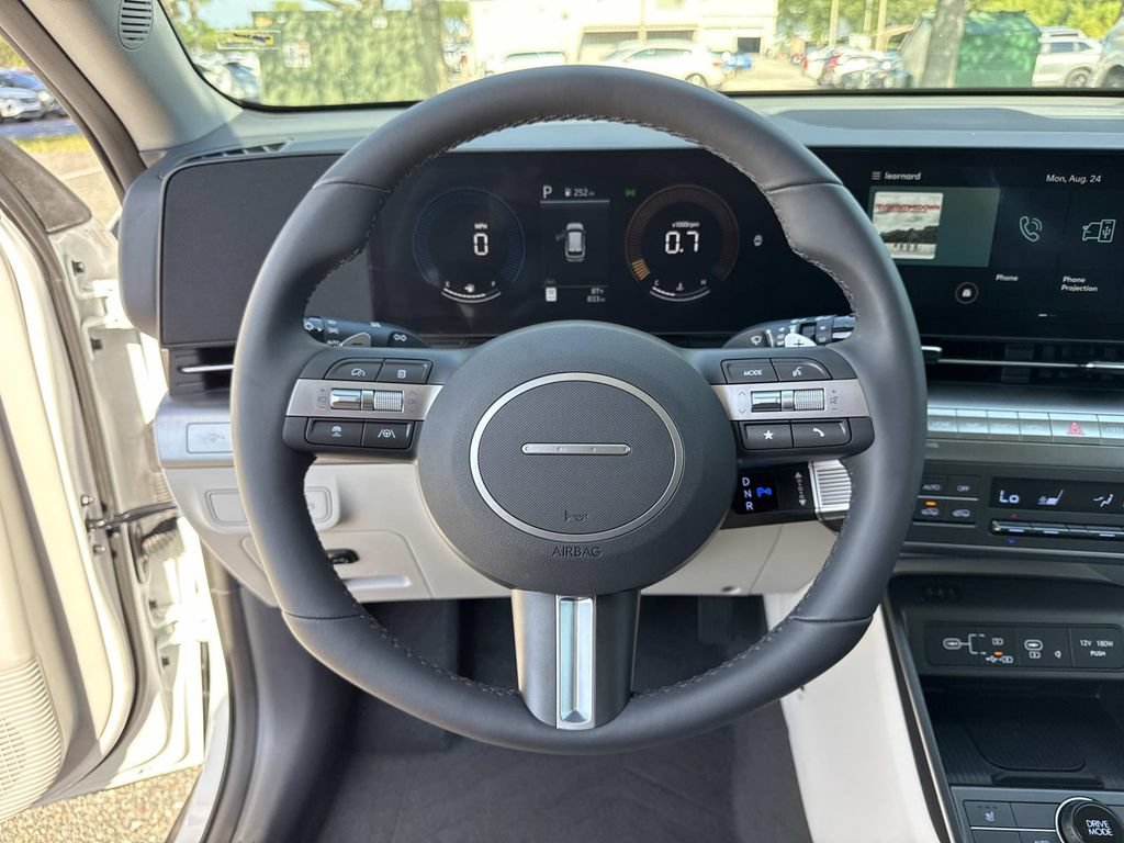 Used 2026 Hyundai Kona SEL Premium FWD image 26