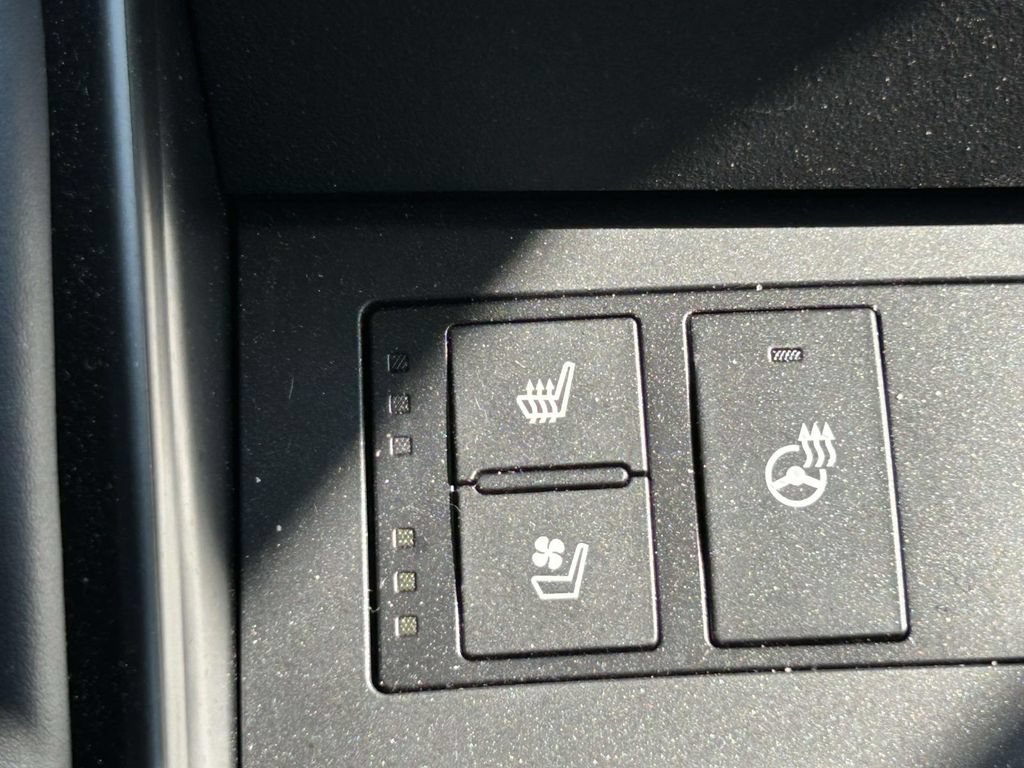 Used 2024 Lexus IS 350 F Sport w/ Navigation Package RWD image 16