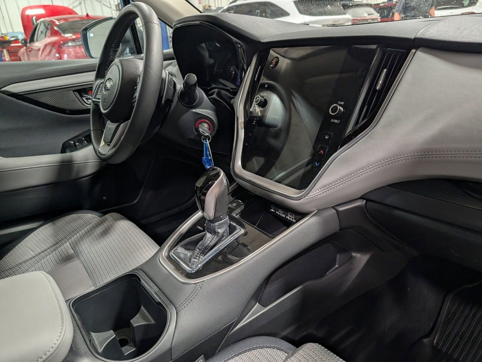 Used 2025 Subaru Outback Premium w/ Popular Package #1A image 20