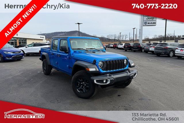 Used 2024 Jeep Gladiator Sport AWD/4WD image 1