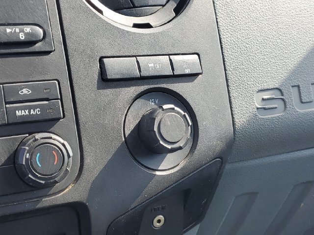 Used 2015 Ford F250 XL w/ Power Equipment Group RWD image 20