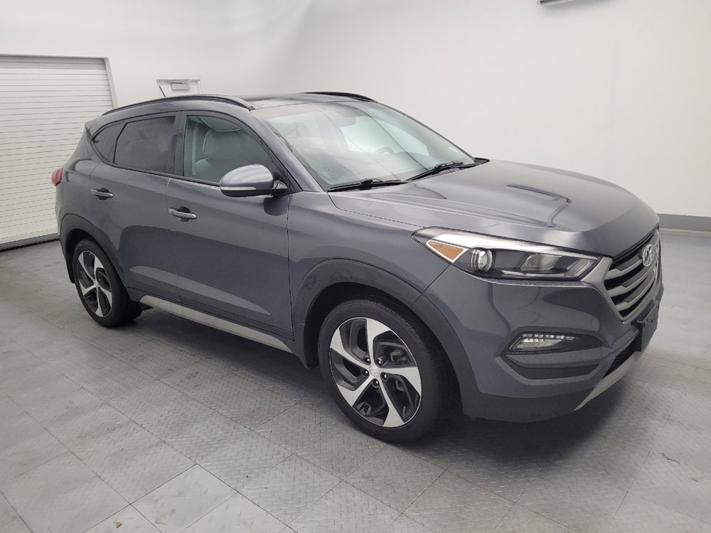 Used 2017 Hyundai Tucson Value AWD/4WD image 11