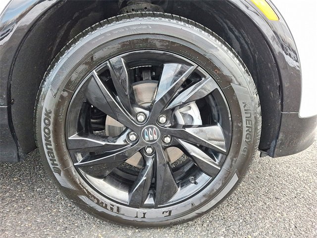 Certified 2025 Buick Encore GX Sport Touring image 8