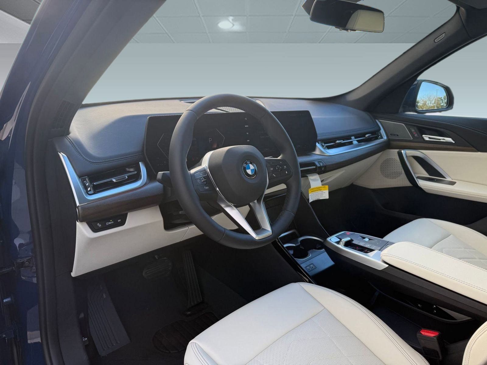 New 2026 BMW X1 xDrive28i w/ Convenience Package image 4