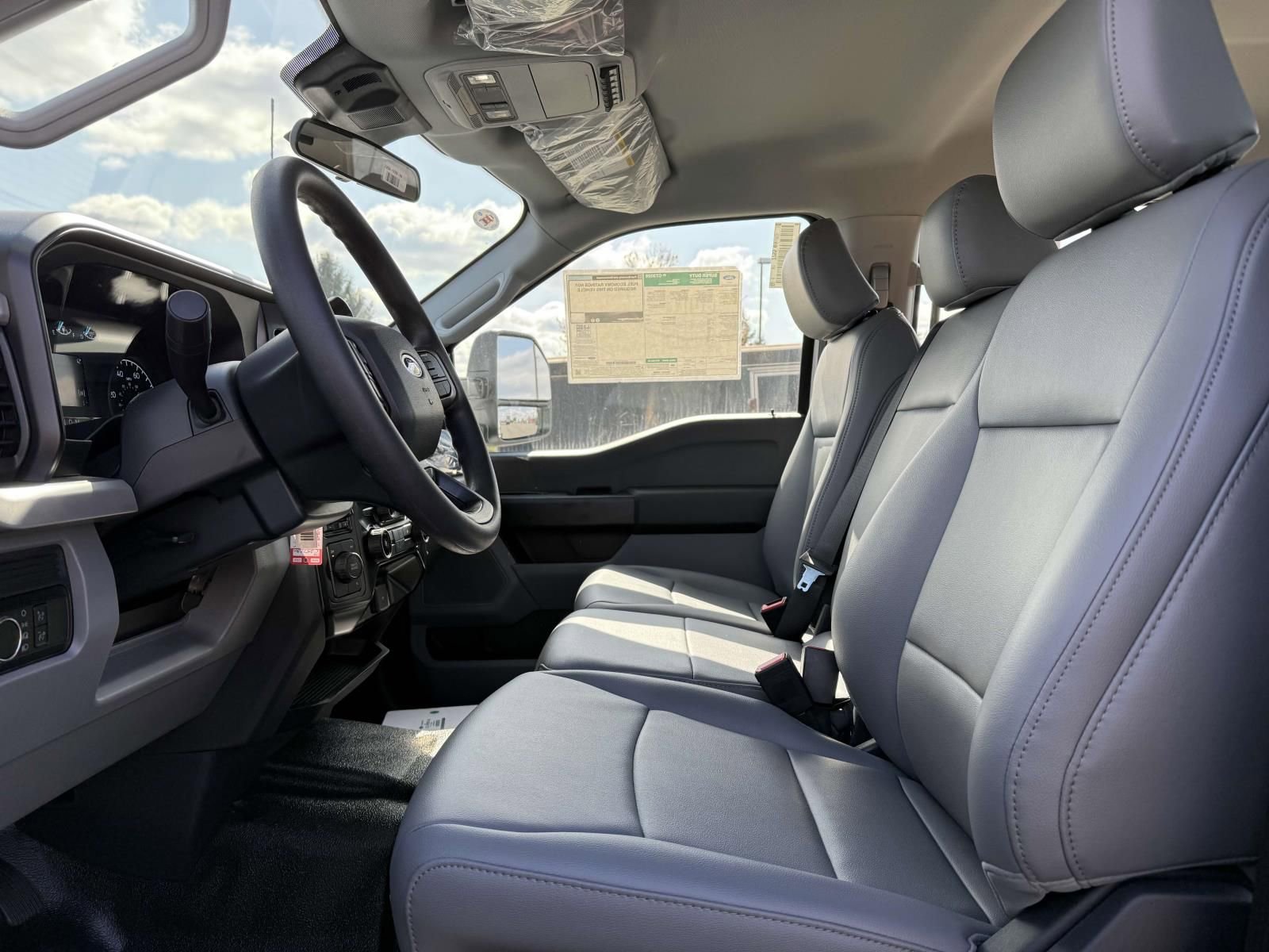 New 2025 Ford F550 4x4 Crew Cab Super Duty image 9