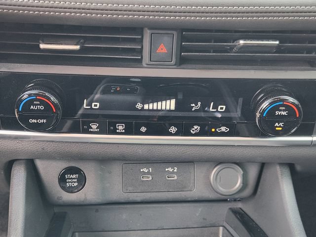 Used 2024 Nissan Rogue SV FWD image 18