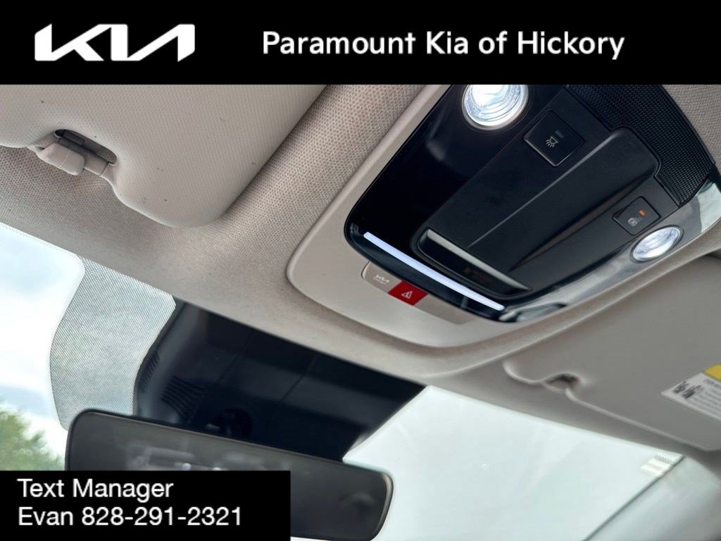 Used 2025 Kia Seltos EX FWD image 28