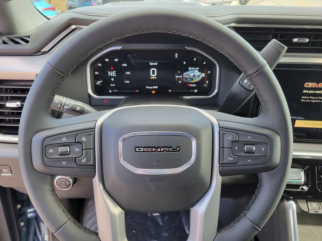 New 2026 GMC Sierra 2500 Denali w/ Technology Package AWD/4WD image 14