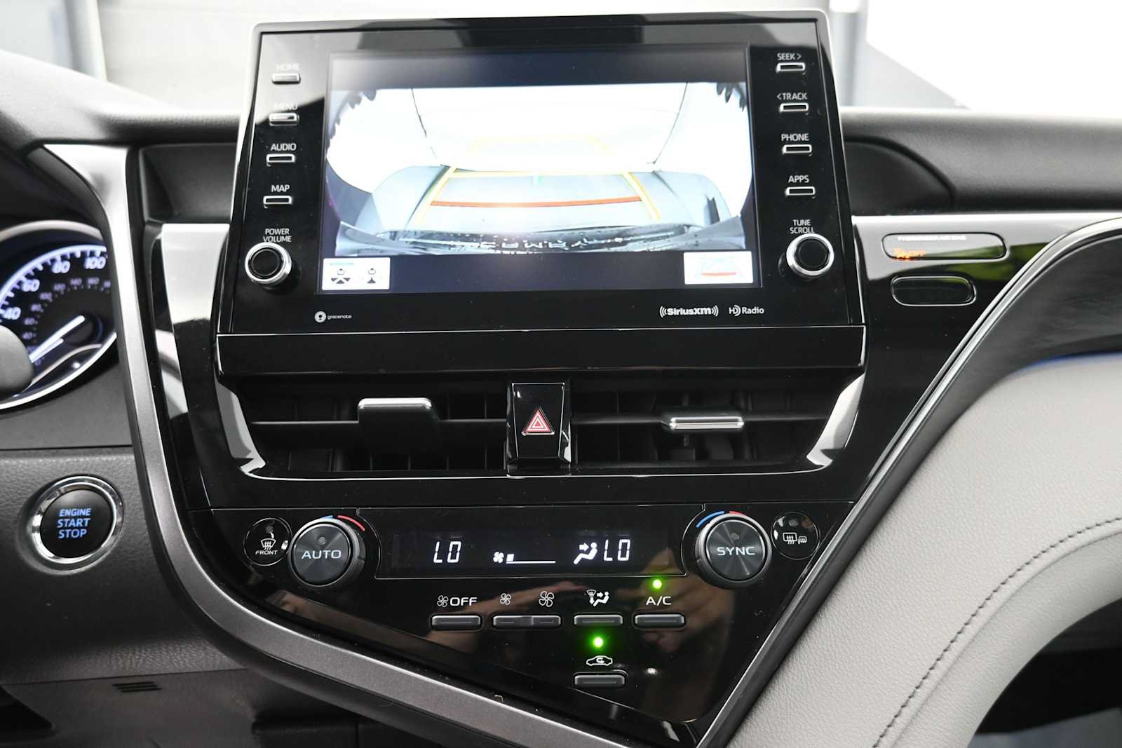 Used 2023 Toyota Camry XLE AWD/4WD image 8