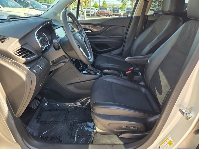 Used 2019 Buick Encore Preferred FWD image 3