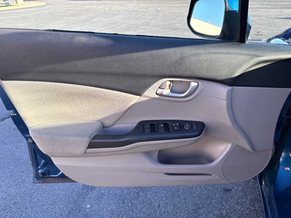 Used 2013 Honda Civic LX image 25