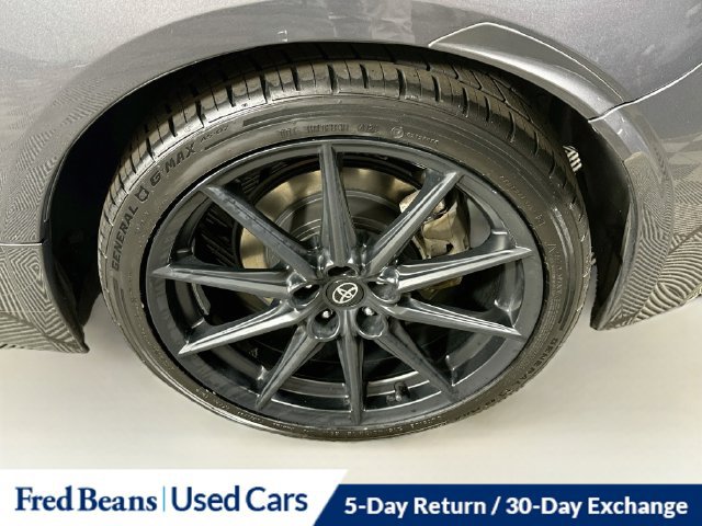 Used 2023 Toyota GR86 Premium RWD image 34