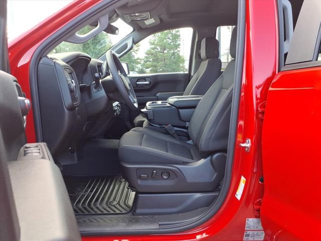 New 2026 Chevrolet Silverado 1500 Custom w/ LPO, Dark Essentials Package image 12