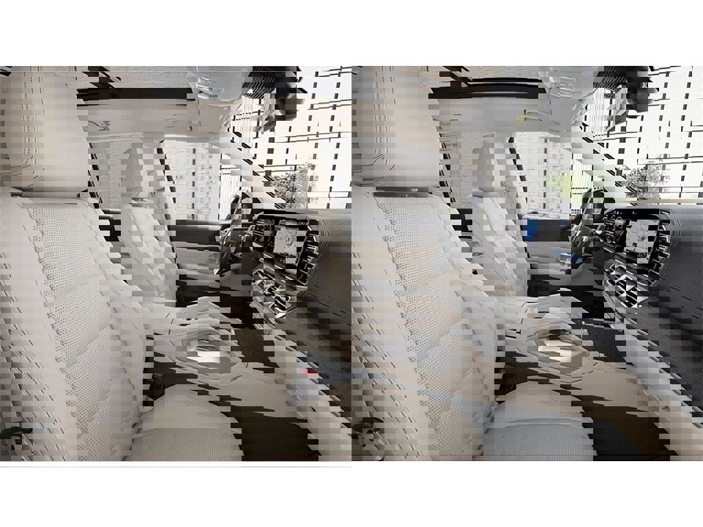 New 2026 Mercedes-Benz GLS 450 4MATIC image 4