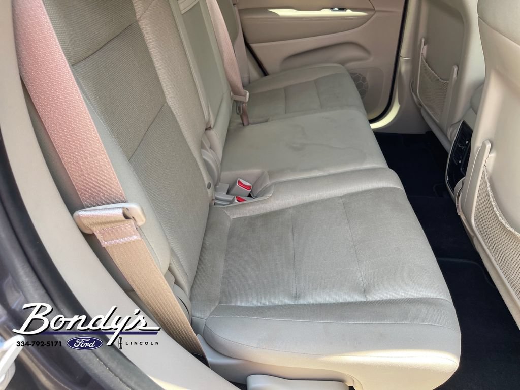 Used 2015 Jeep Grand Cherokee Laredo w/ Quick Order Package 23E RWD image 16