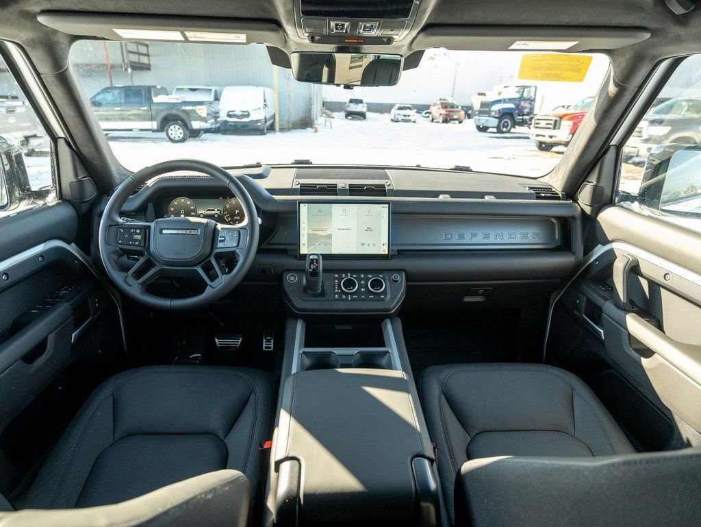 New 2025 Land Rover Defender 110 V8 image 15