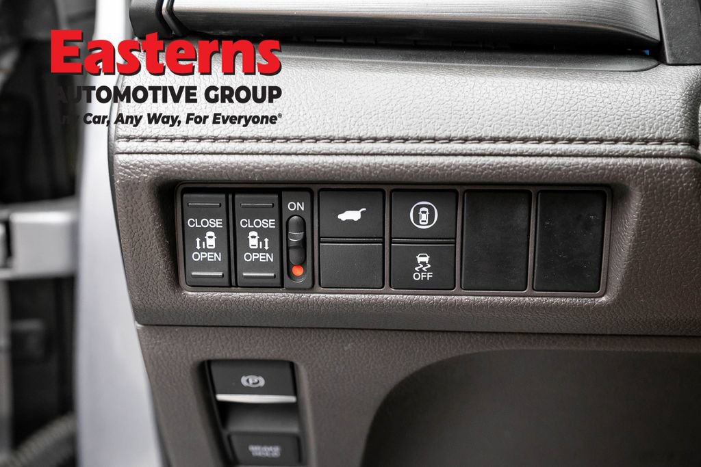 Used 2023 Honda Odyssey EX-L image 21