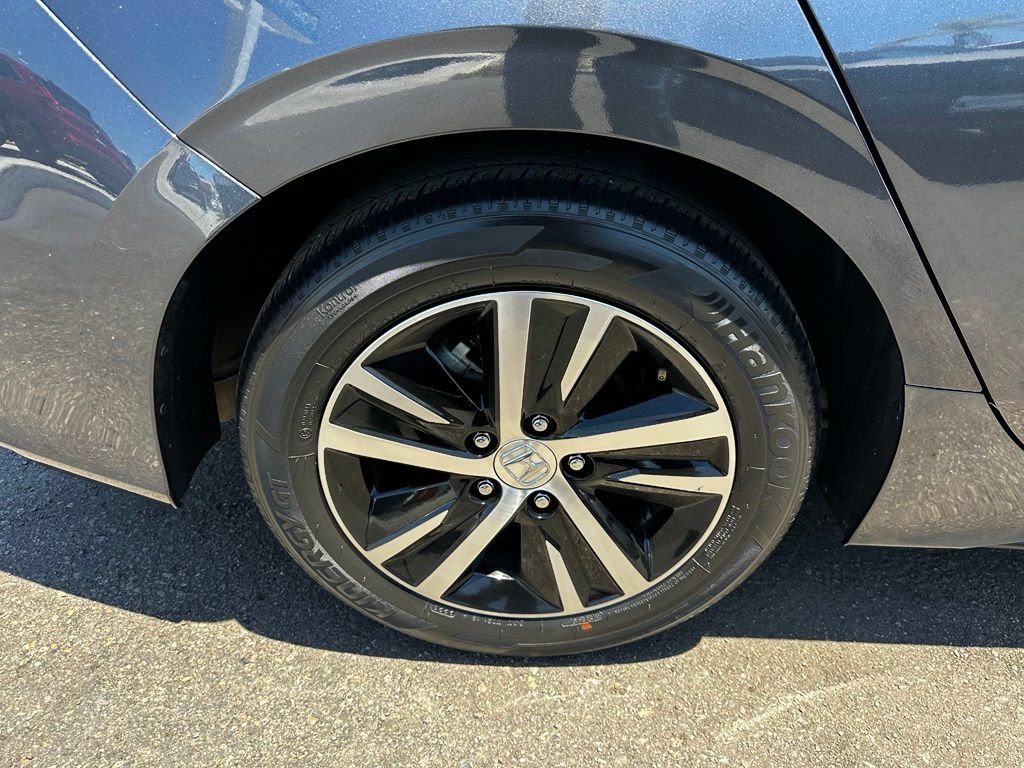 Used 2024 Honda Civic LX image 11