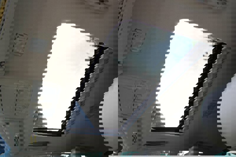 Used 2004 Lexus ES 330 image 9