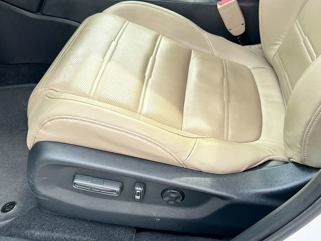 Used 2018 Honda CR-V EX-L image 9