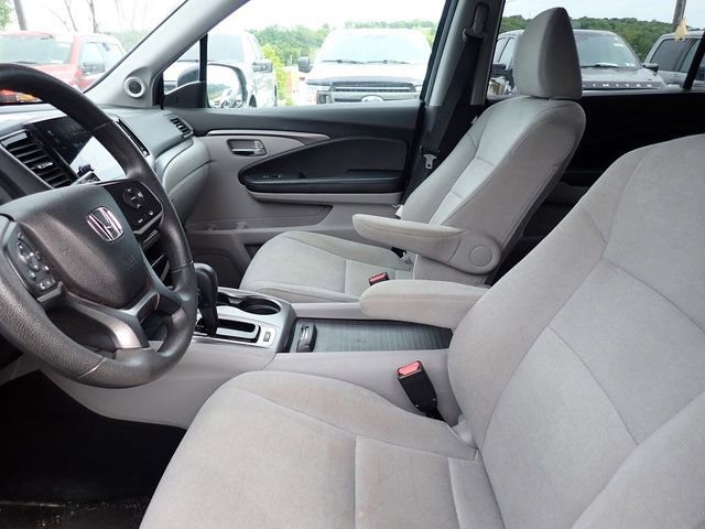 Used 2019 Honda Pilot EX image 11