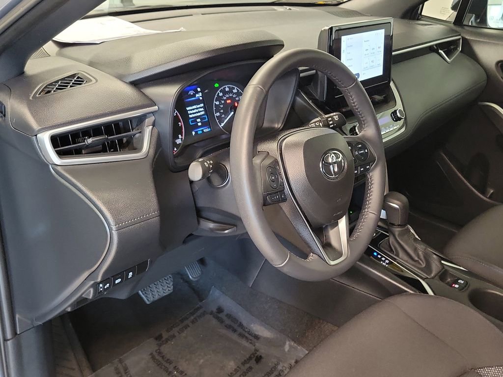 Used 2024 Toyota Corolla Cross SE AWD/4WD image 10