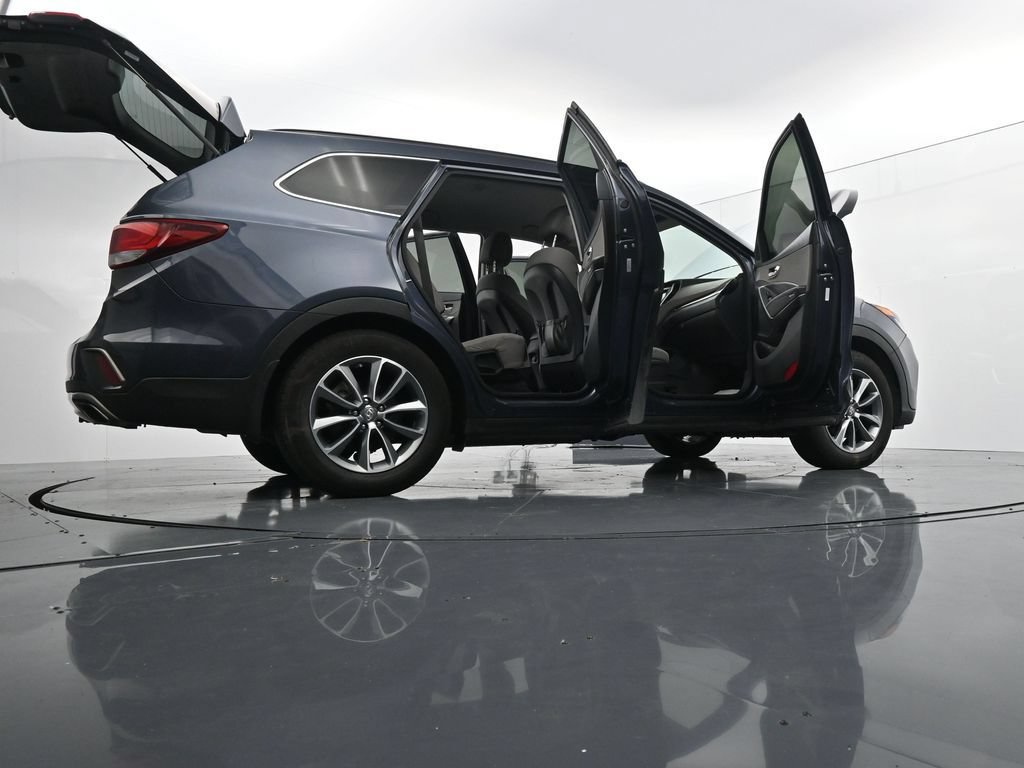 Used 2019 Hyundai Santa Fe XL SE AWD/4WD image 39