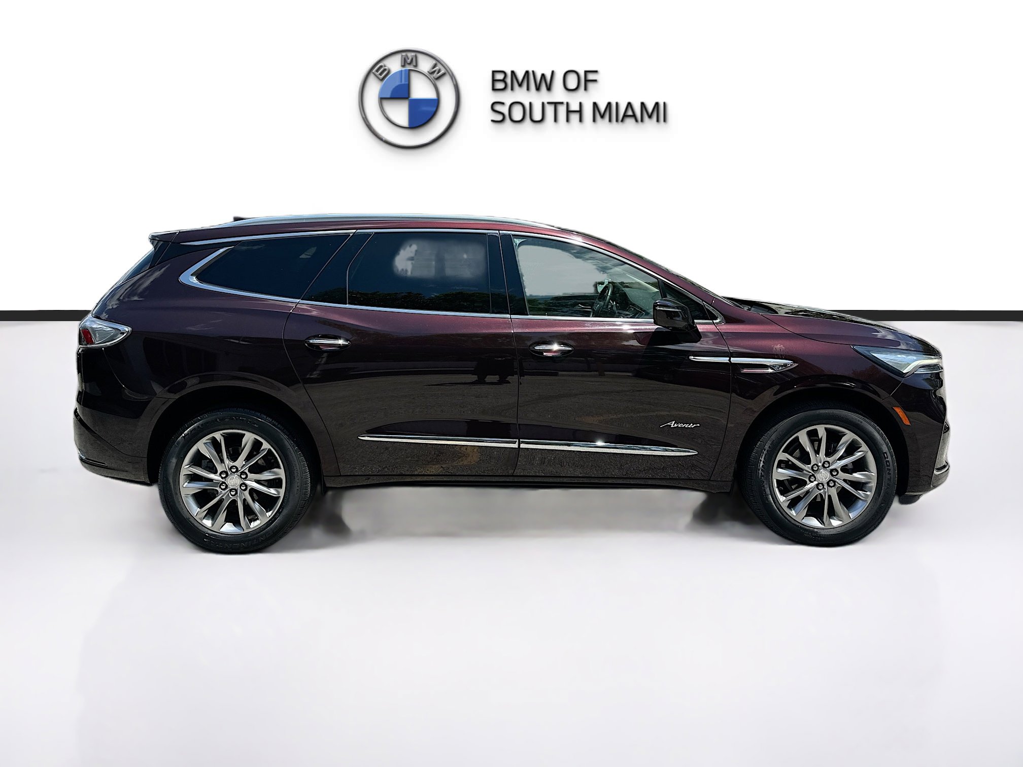 Used 2022 Buick Enclave Avenir FWD image 8