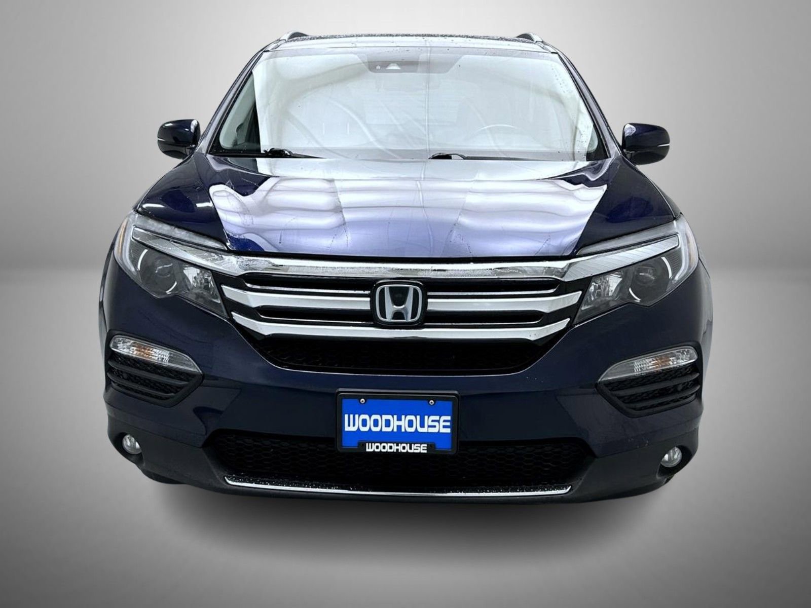 Used 2018 Honda Pilot Elite image 2