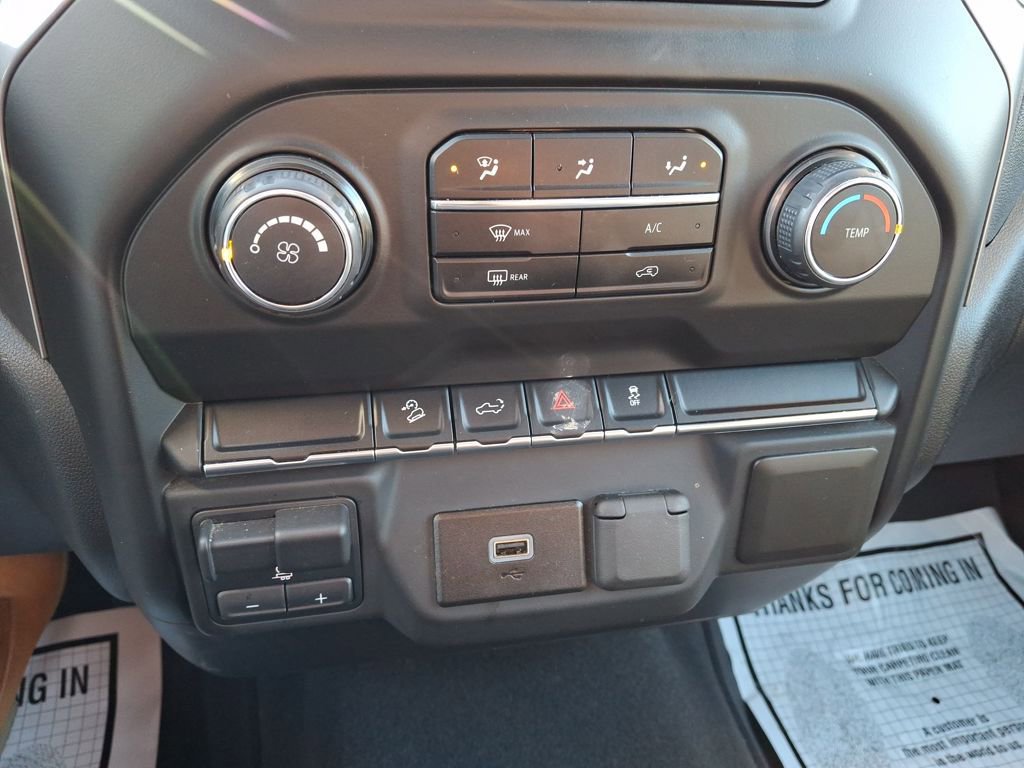 Used 2019 Chevrolet Silverado 1500 Custom Trail Boss w/ Custom Convenience Package image 14