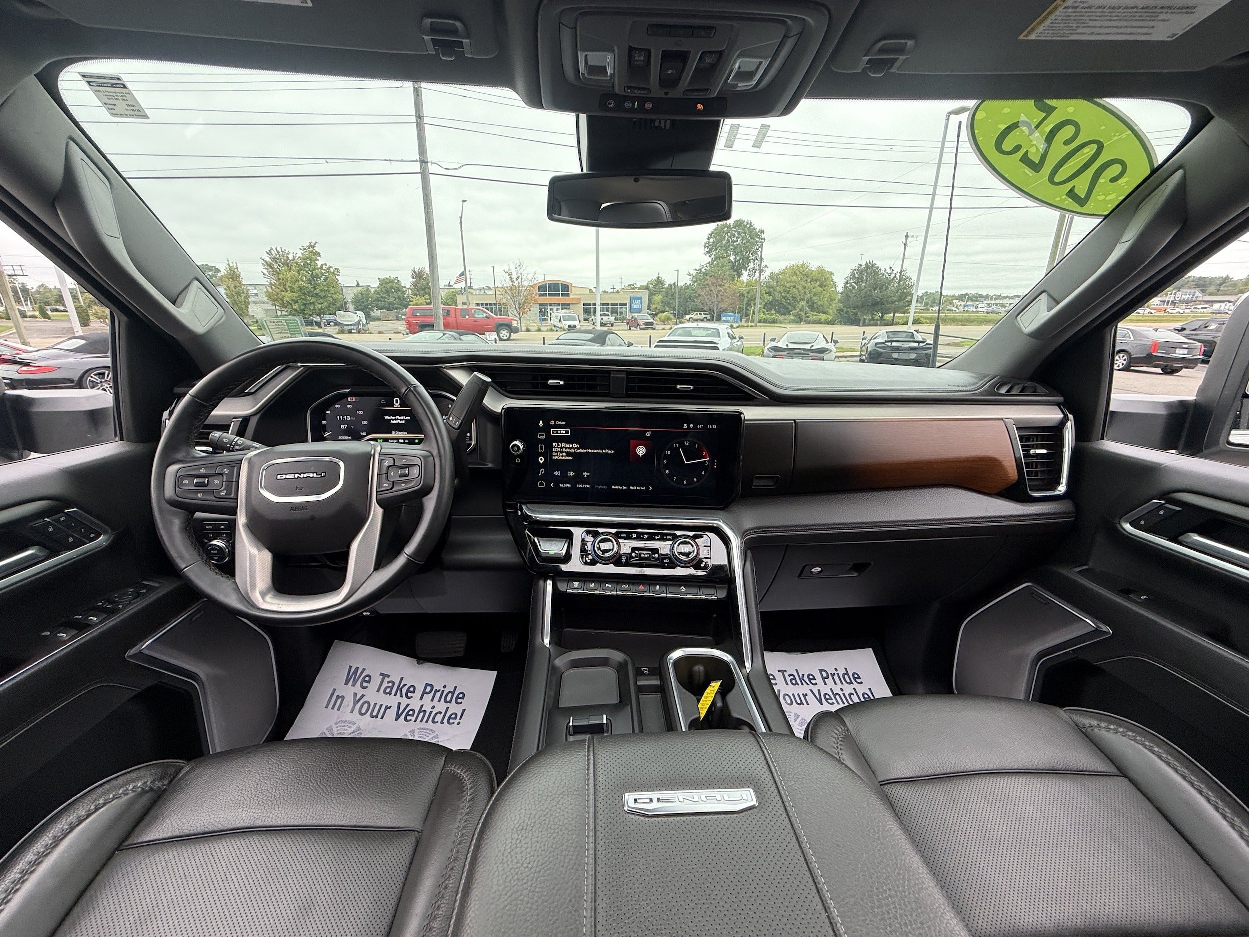 Used 2025 GMC Sierra 2500 Denali AWD/4WD image 16