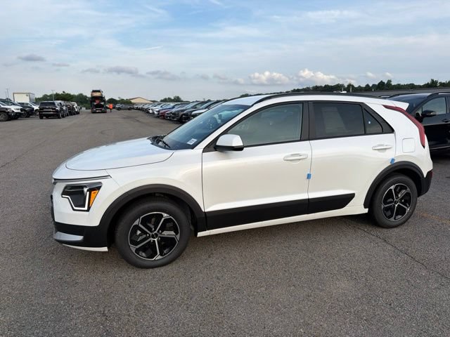 New 2026 Kia Niro LX FWD image 4