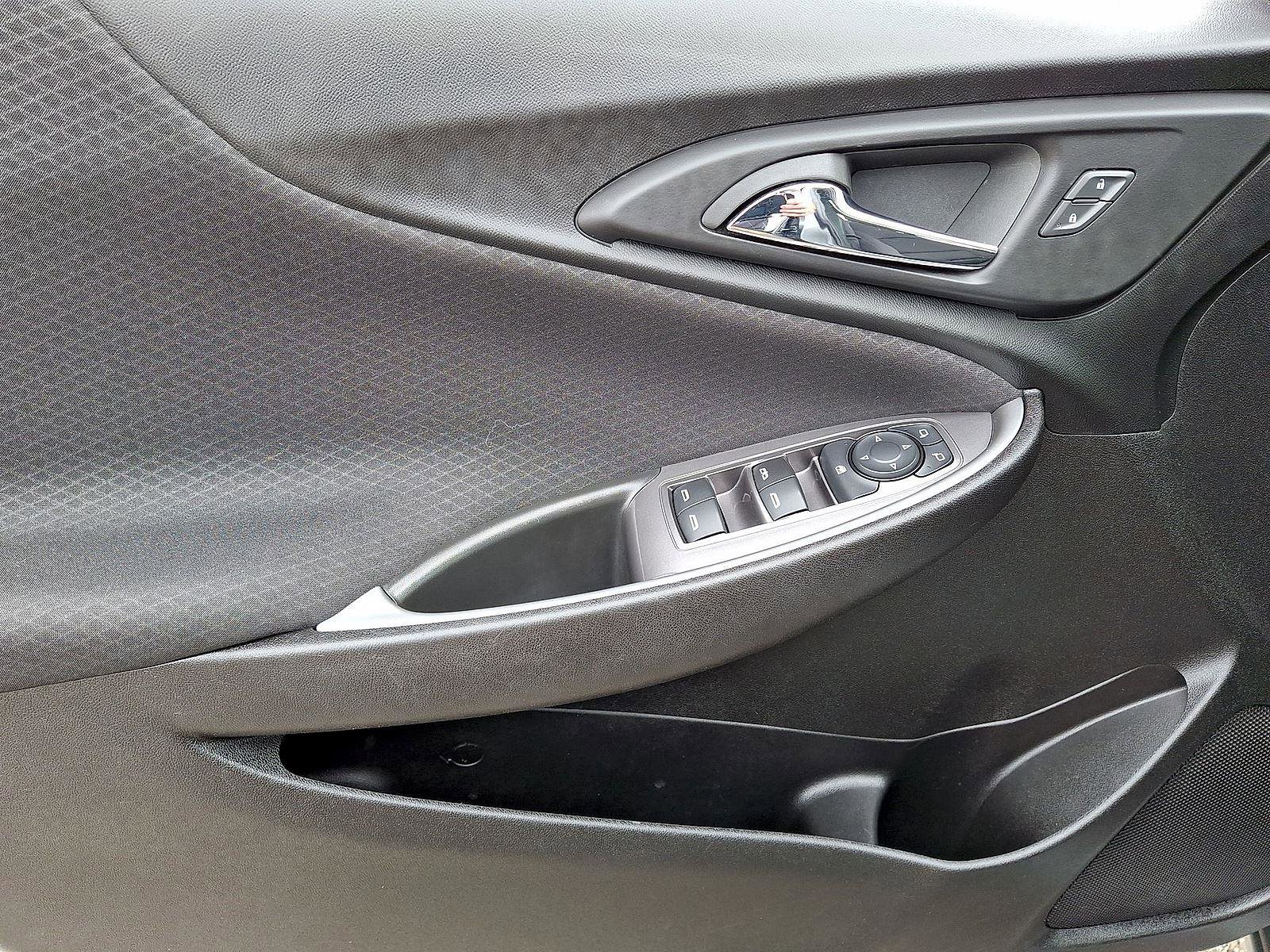 Used 2023 Chevrolet Malibu LT image 10