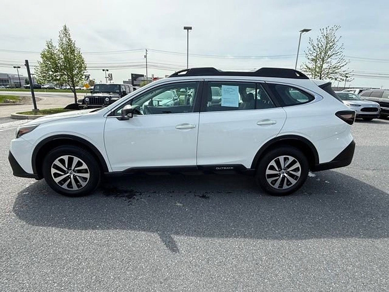 Used 2022 Subaru Outback 2.5i image 7