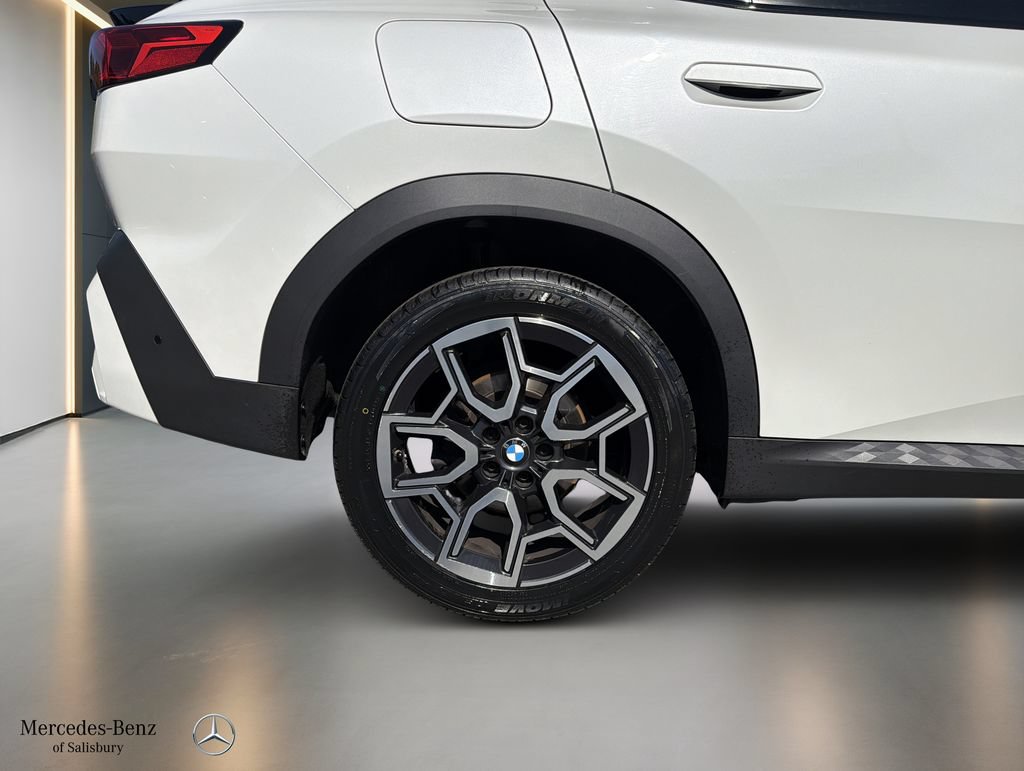 Used 2025 BMW X2 xDrive28i w/ Convenience Package AWD/4WD image 7