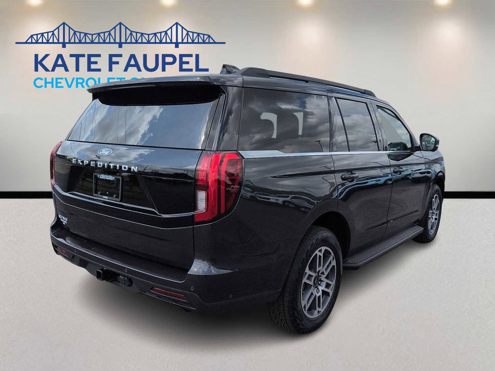 New 2025 Ford Expedition Active AWD/4WD image 7
