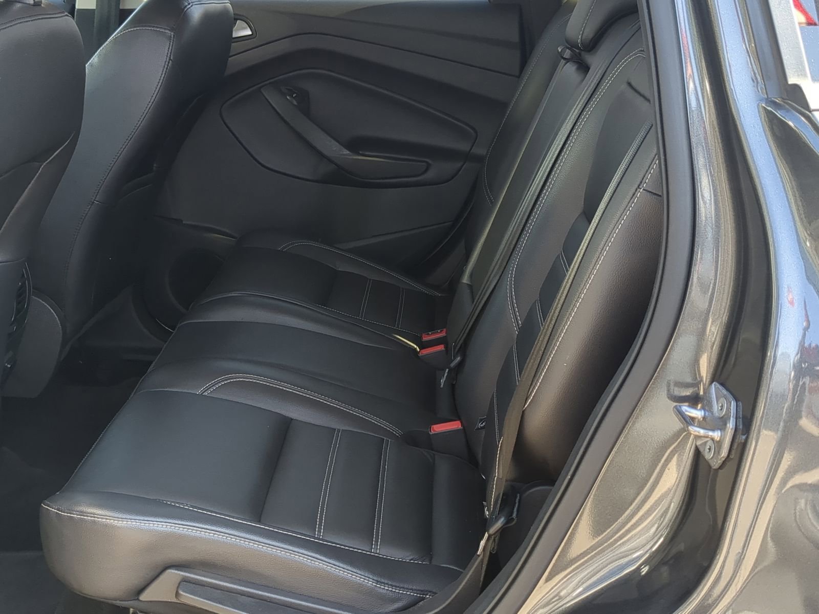 Used 2018 Ford Escape SEL image 22