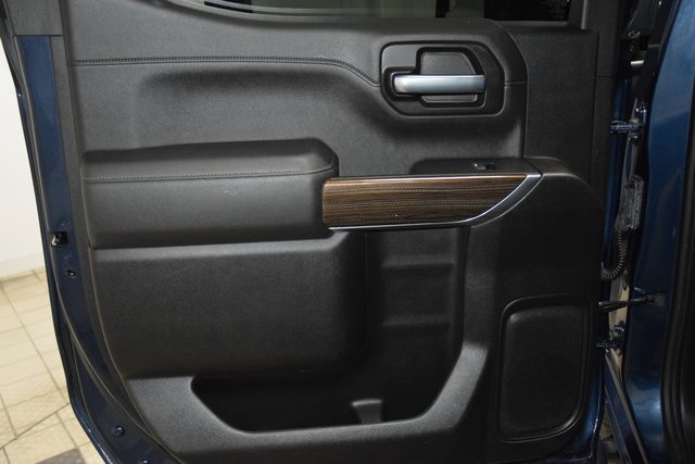 Used 2020 Chevrolet Silverado 1500 RST image 44