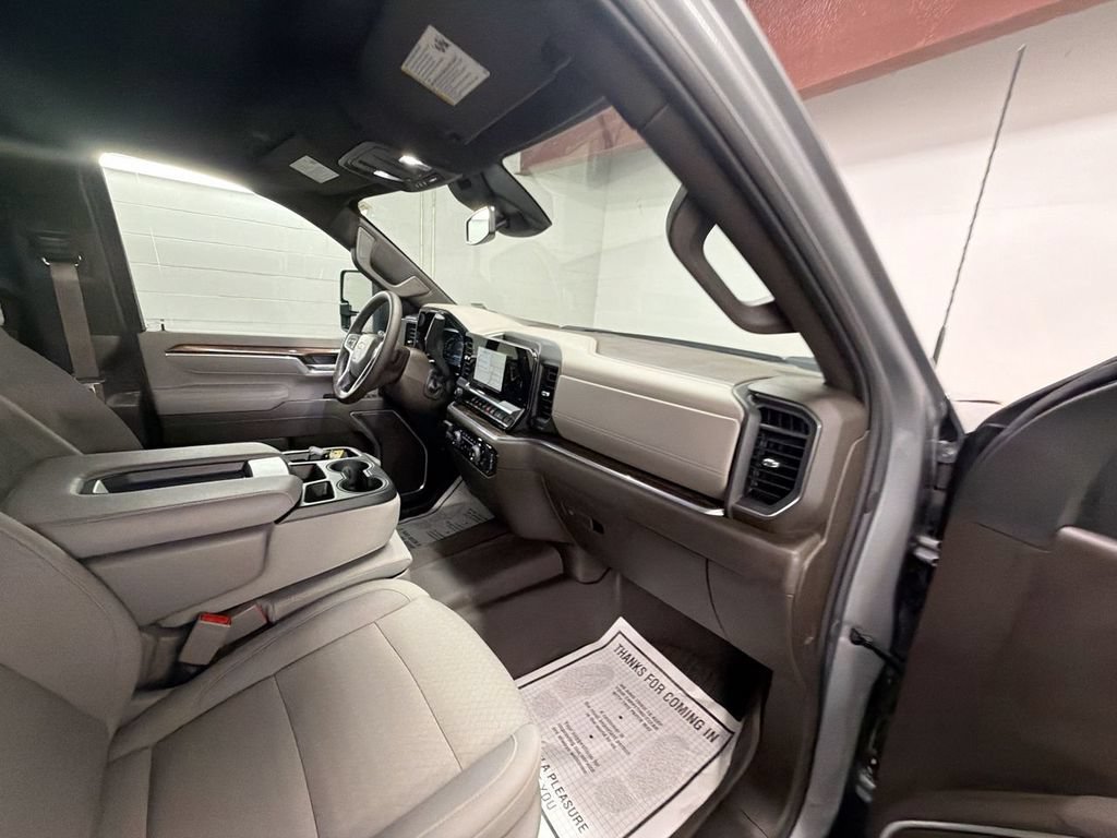 Used 2026 Chevrolet Silverado 2500 LT w/ Safety Package AWD/4WD image 28