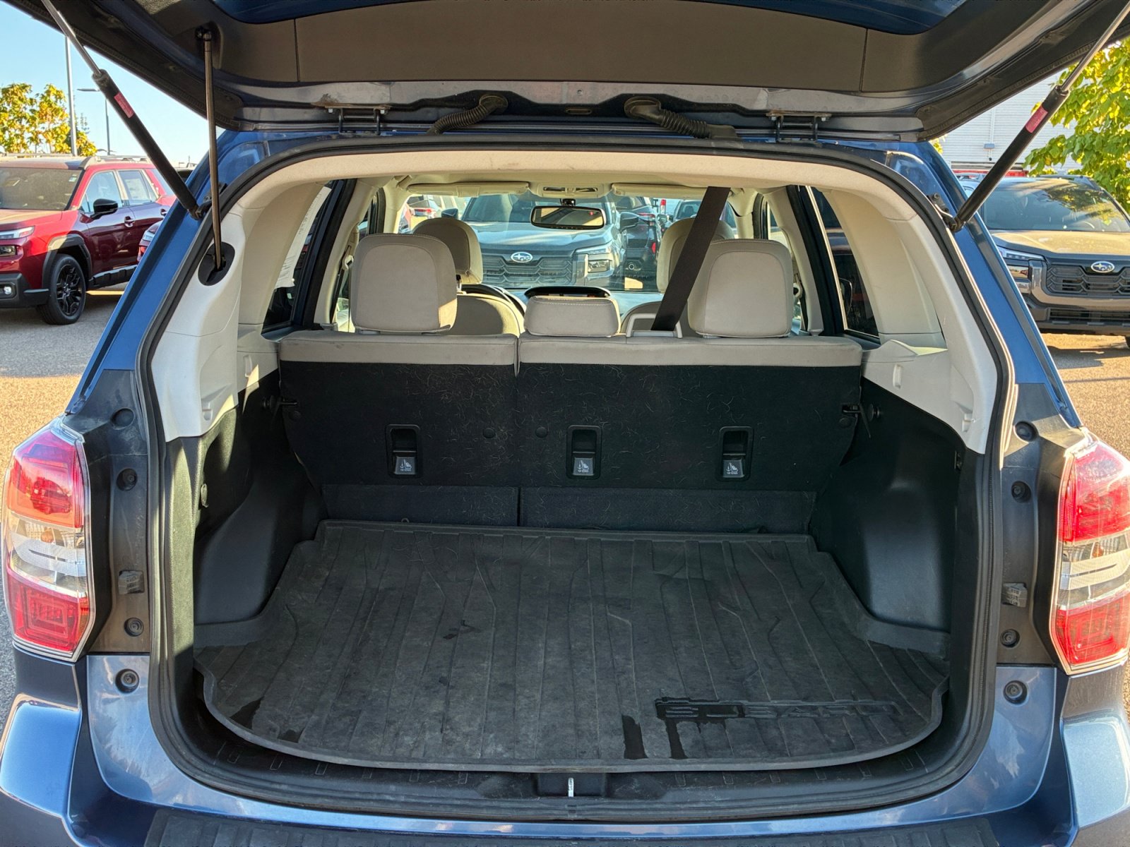 Used 2014 Subaru Forester 2.5i Limited w/ Popular Package #2 AWD/4WD image 16
