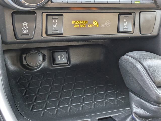 Used 2019 Toyota RAV4 XLE image 17