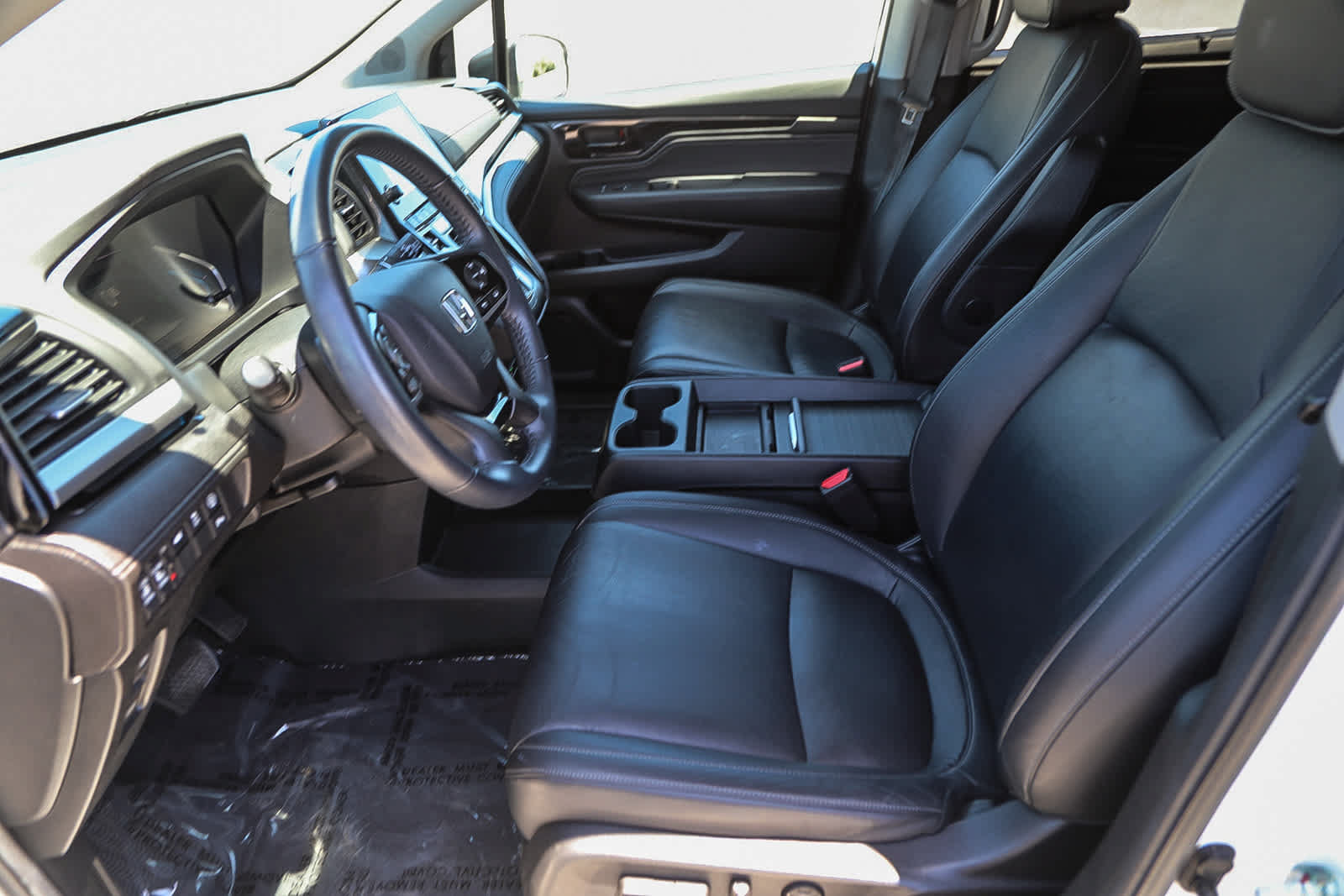 Used 2024 Honda Odyssey Touring image 17