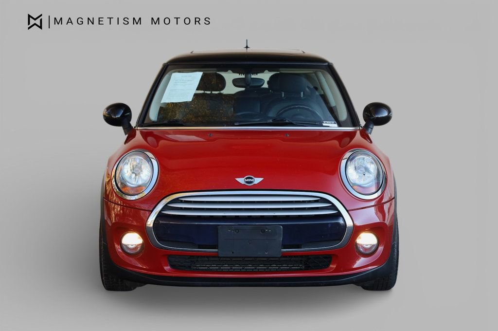 Used 2014 MINI Cooper 2-Door Hardtop image 5