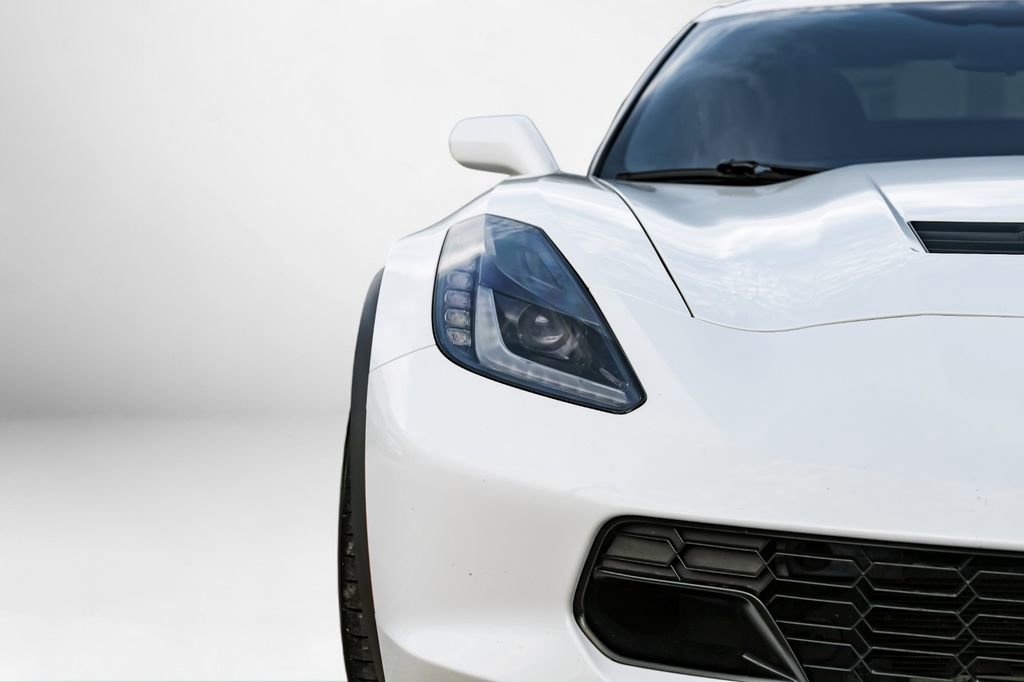 Used 2019 Chevrolet Corvette Grand Sport w/ Carbon Flash Badge Package image 37