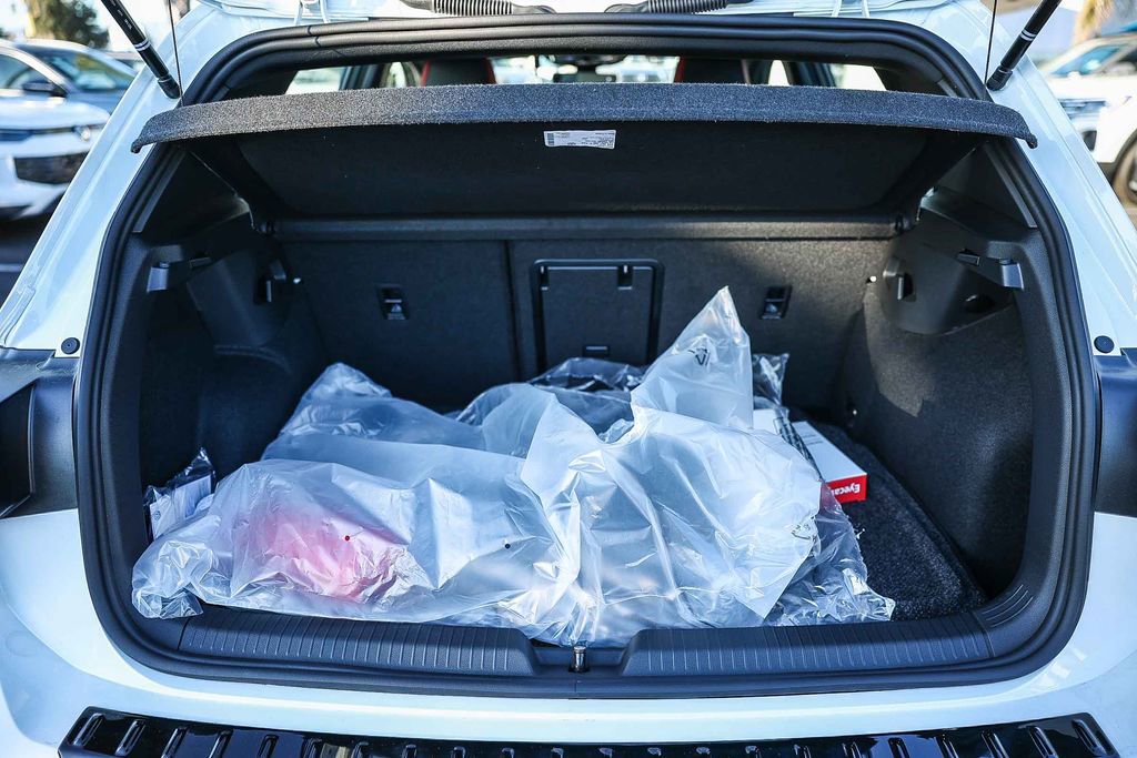 New 2026 Volkswagen GTI SE image 35