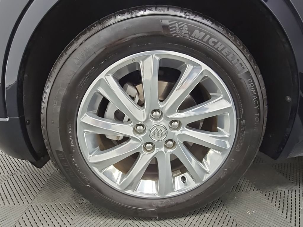 Used 2020 Buick Envision Essence w/ LPO, Cargo Package image 44