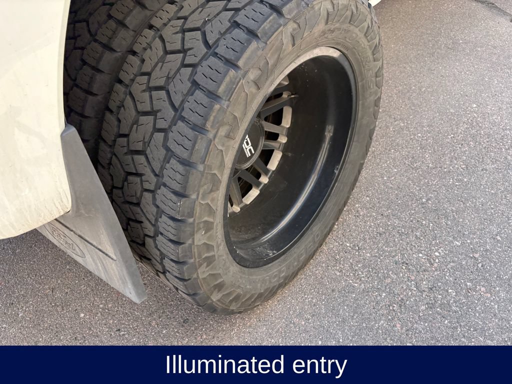 Used 2024 Ford F450 Limited w/ FX4 Off-Road Package AWD/4WD image 14